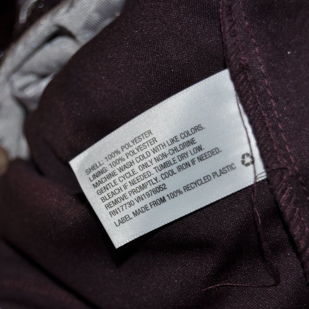 NEW Wineberry Printed Cup Fit & Flare Dress [D2] - Picture 8 of 8